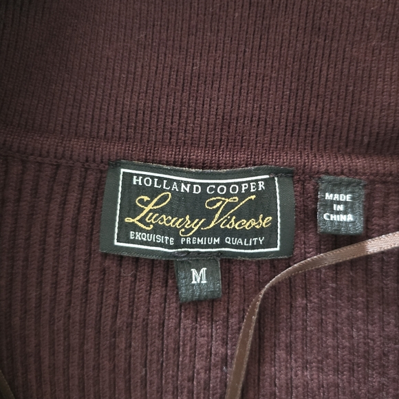 Holland Cooper V-Neck Rib Top in chocolate brown. - Picture 8 of 11